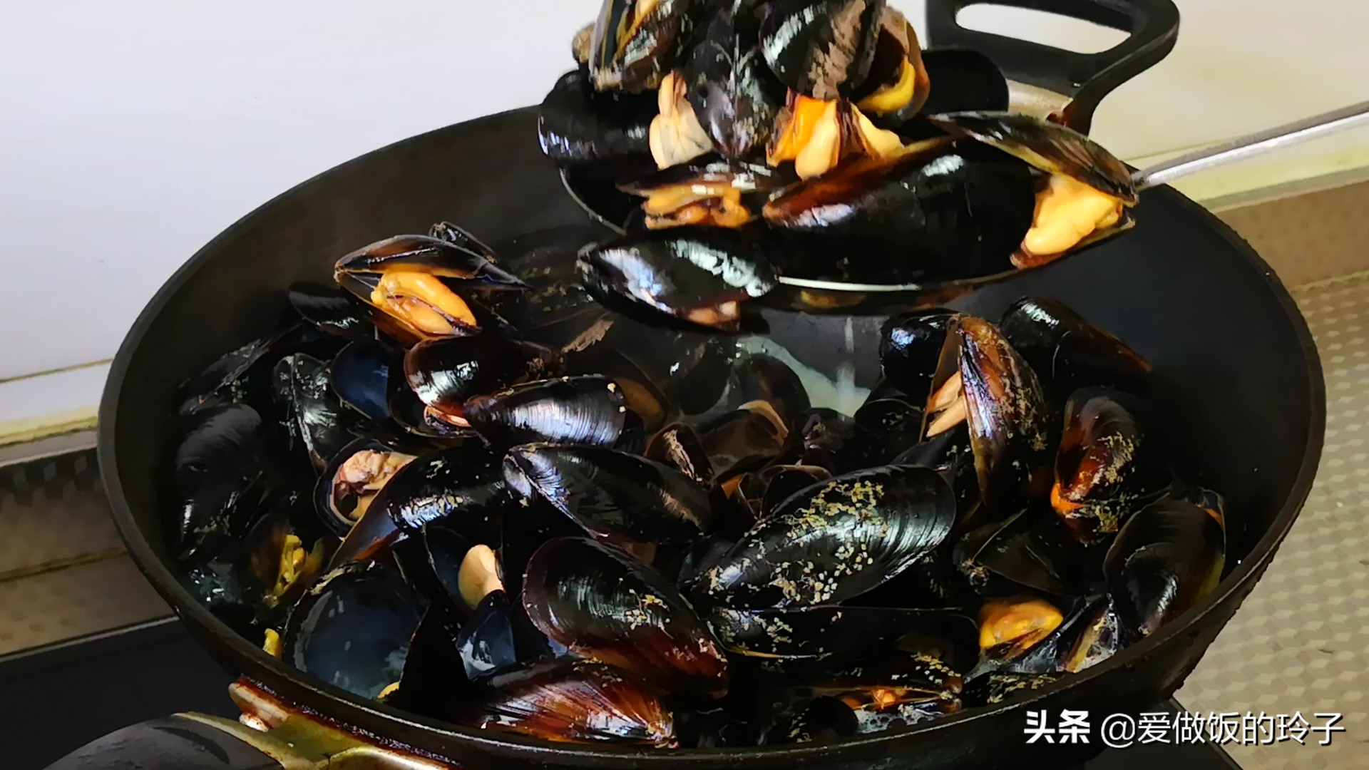 海虹不用放水煮,海虹的做法用水煮海虹好吃吗