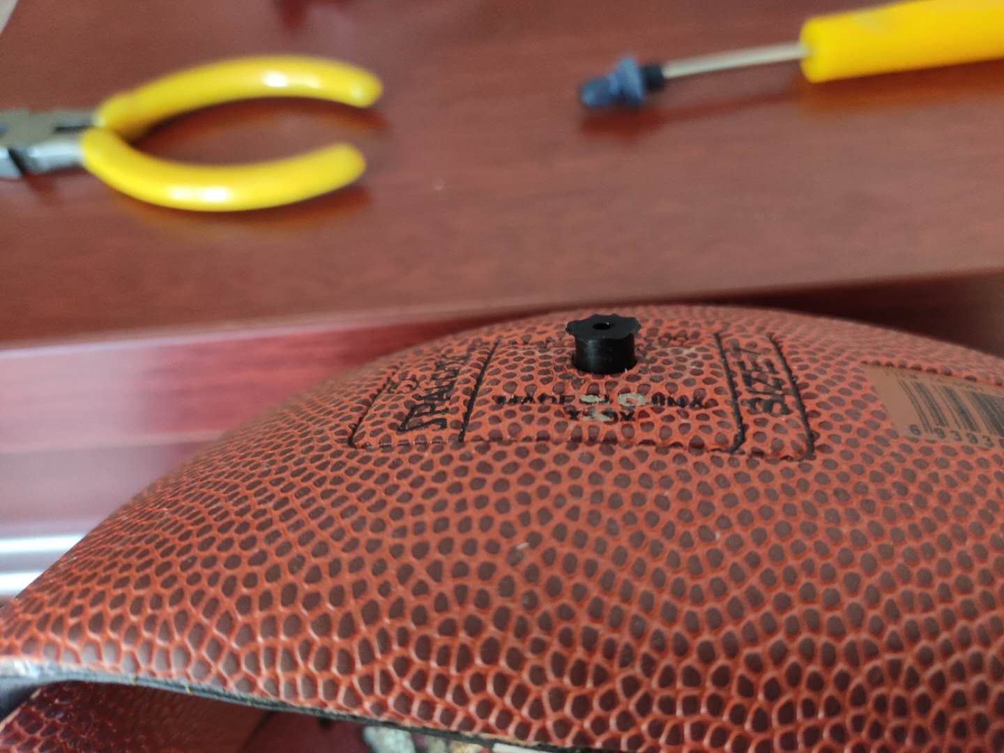 拯救漏气的篮球之换气嘴