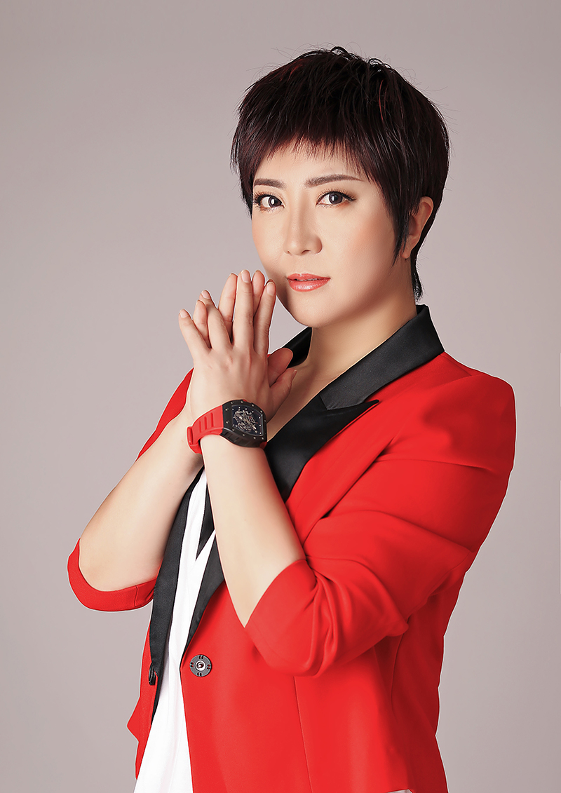 格格歌唱祖国,格格铁血丹心