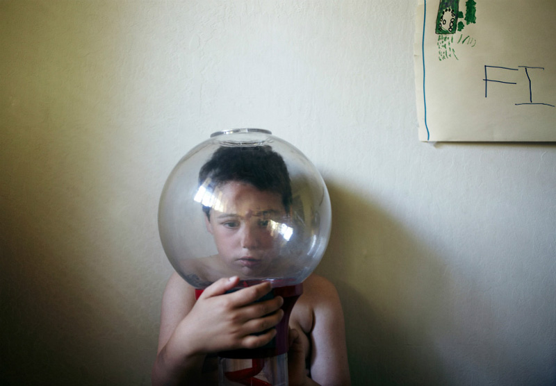 如何与自闭症的小朋友互动,自闭症怎么让宝宝爱和小朋友互动