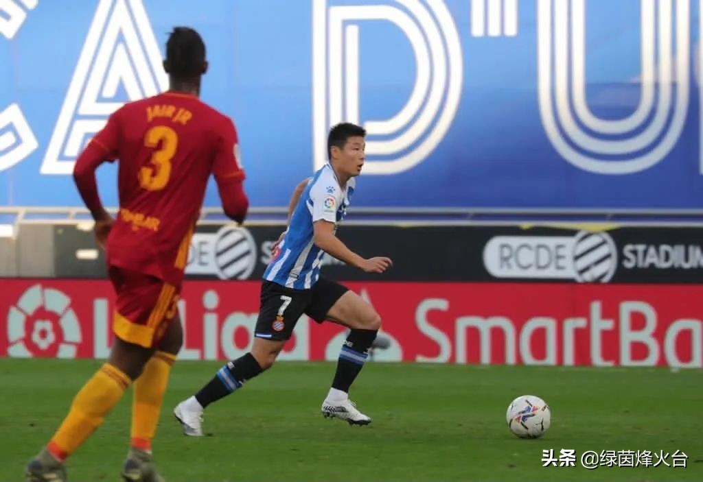 西班牙人1比2毕巴武磊表现,西班牙人2-2巴萨武磊集锦