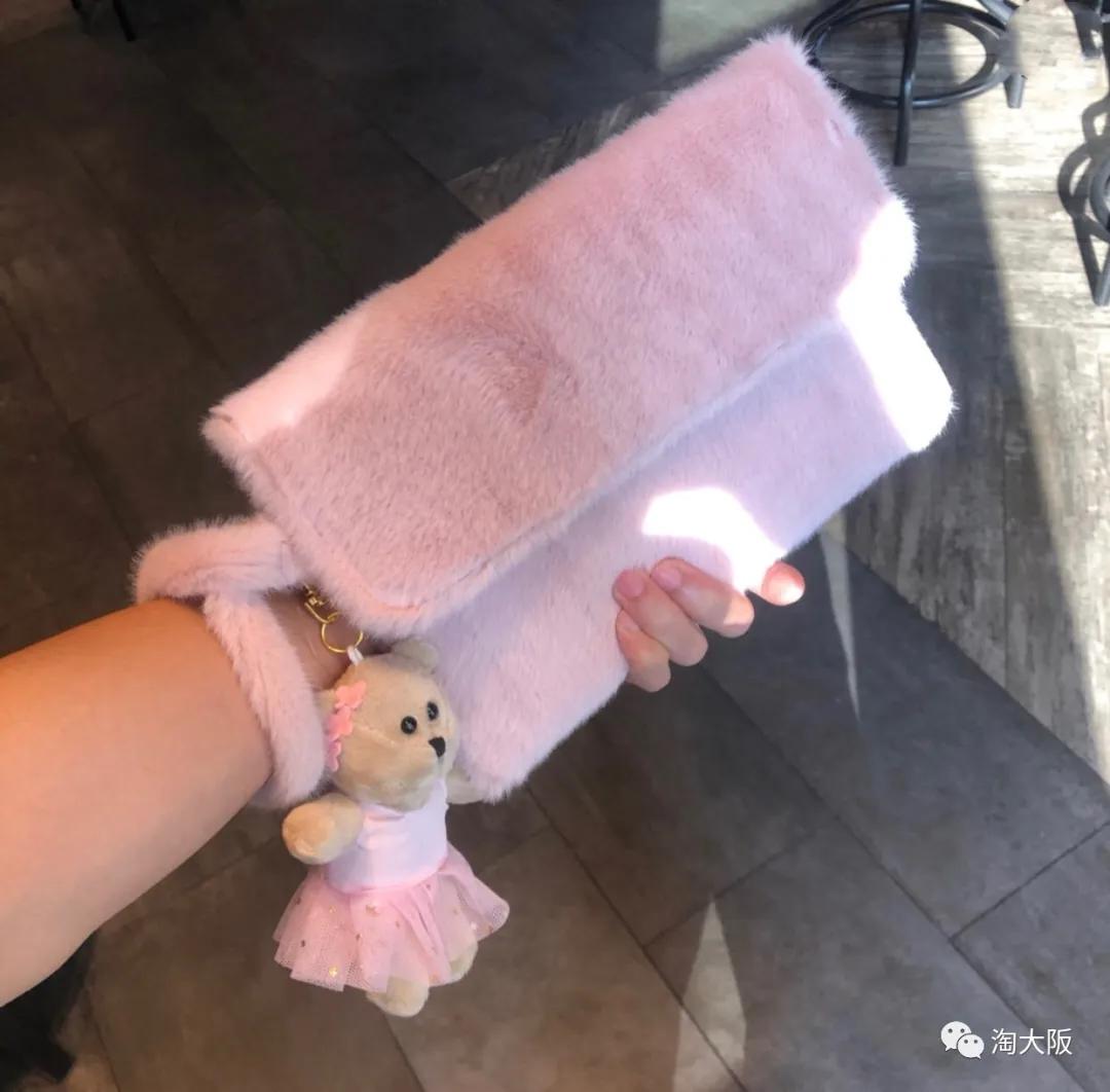 中日樱花限定大PK！猫咪杯、毛绒手袋，中国星爸爸又一次逆袭？