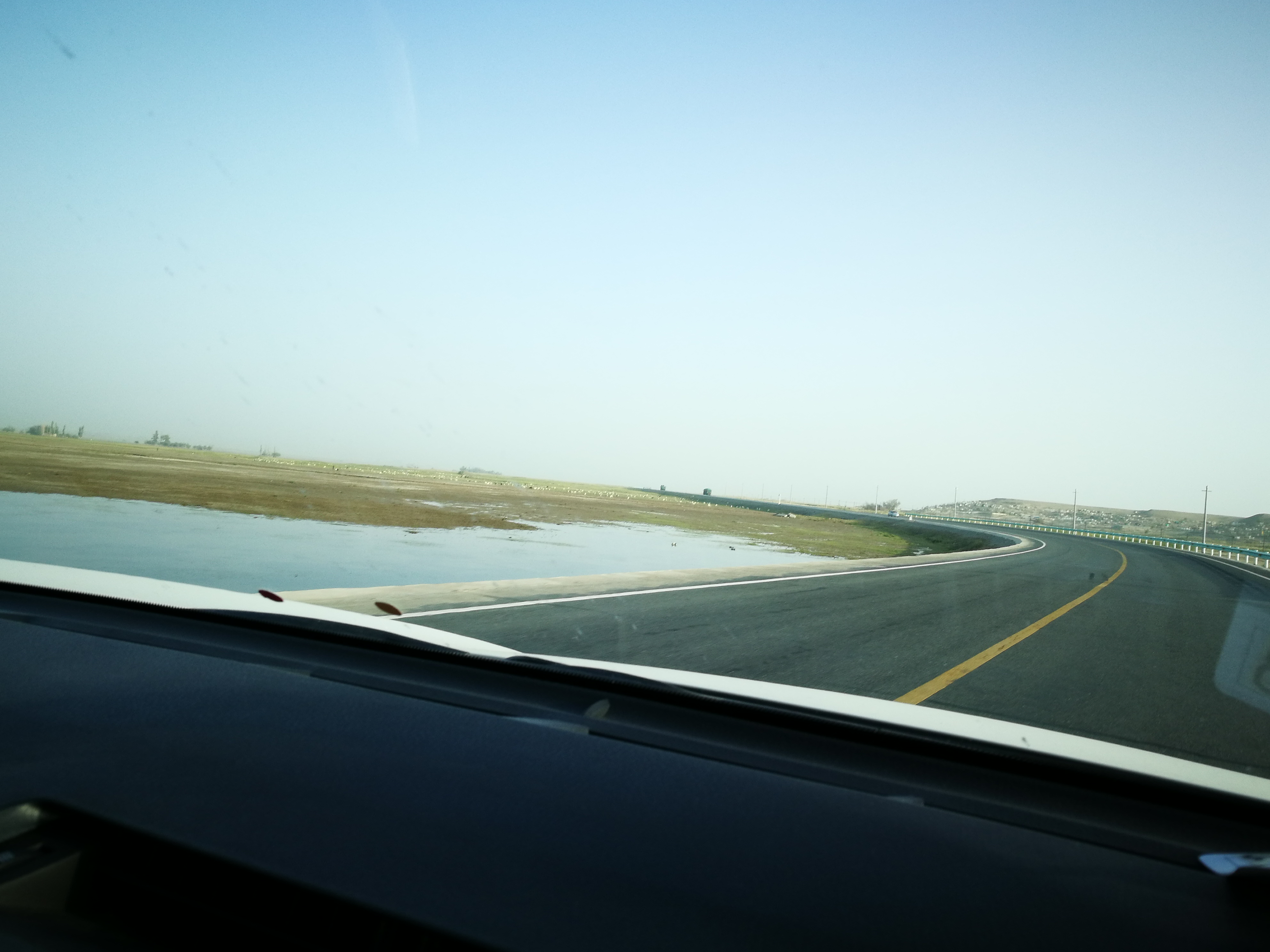 13000公里新手独驾*疆新**日记第23天——塔克拉玛干沙漠陷车自救