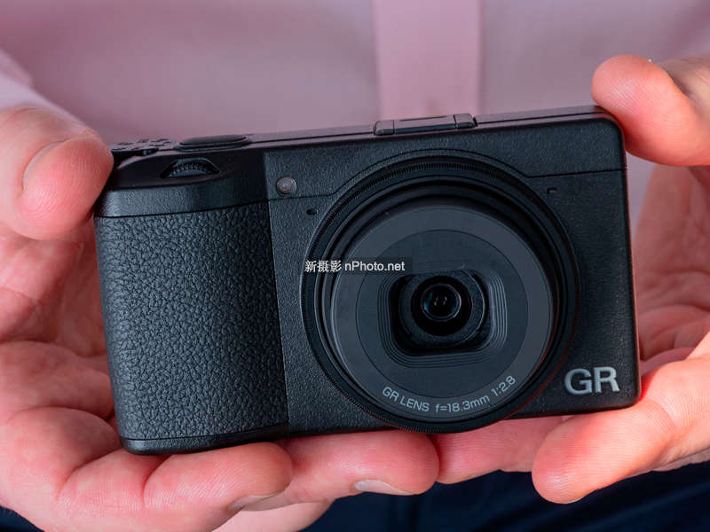 街拍骚机理光GRIII上手体验：熟悉的配方，更香的味道！