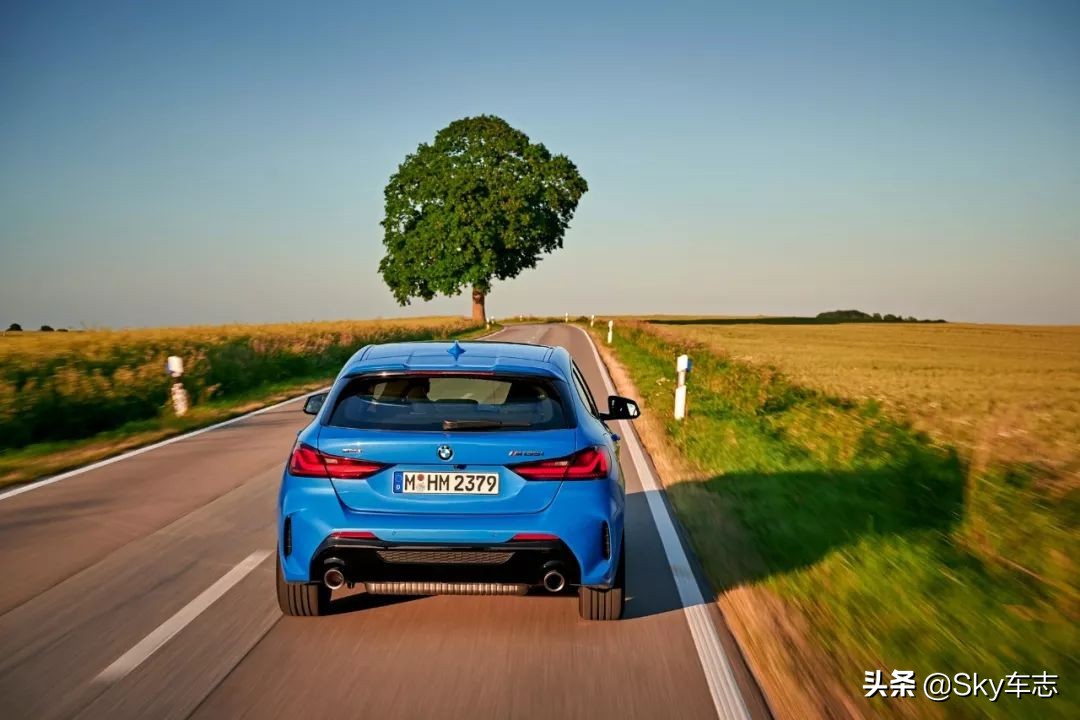 m135i和宝马1系哪个好,全新m135i宝马
