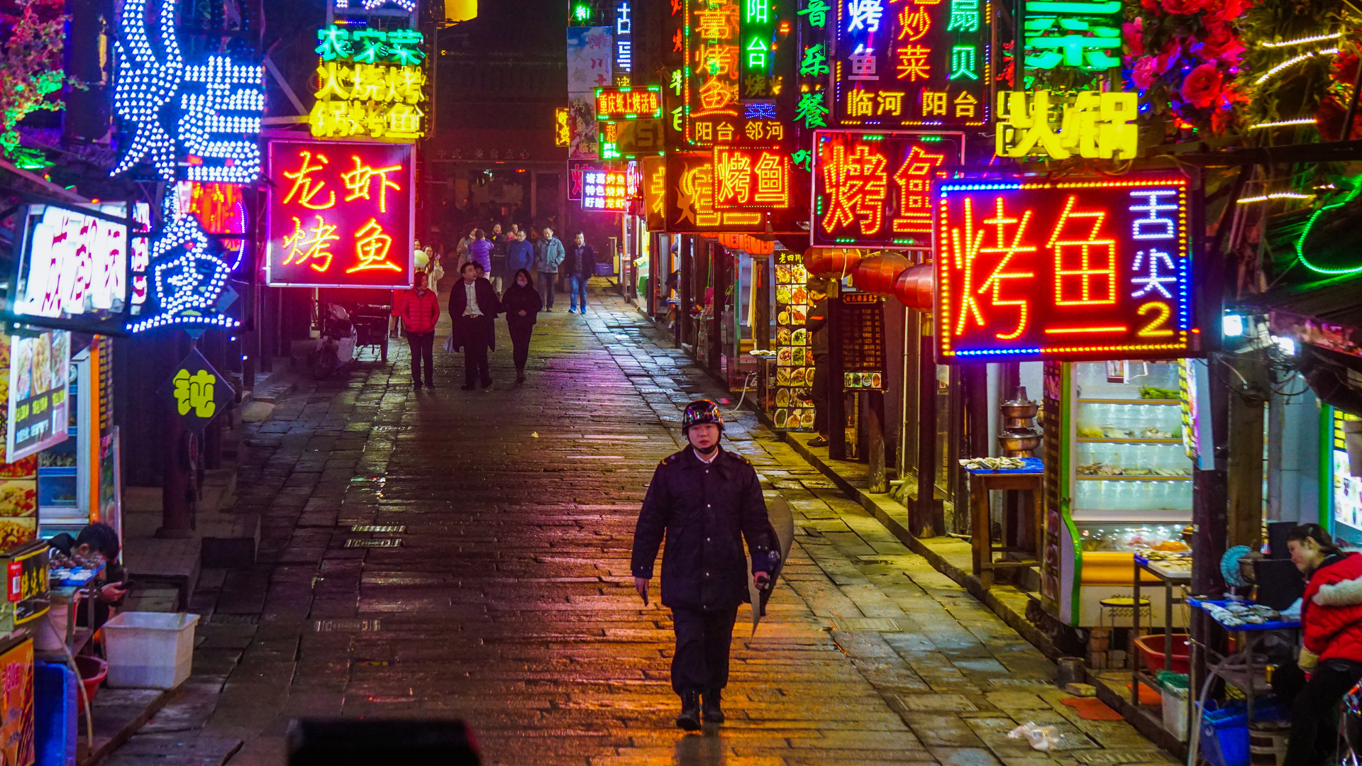 摆地摊丢人的真实收入,现实摆地摊真实收入