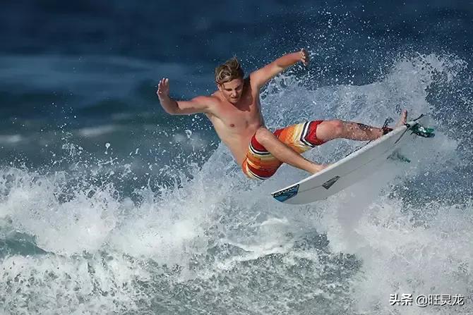 佳能80d相机值得购买吗,佳能80d拍美食视频需要什么镜头