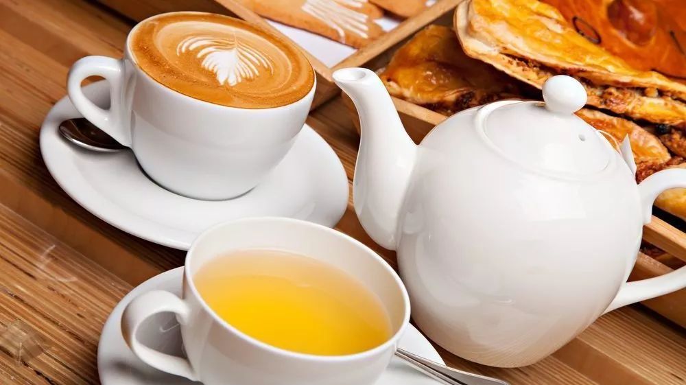 保温杯里放几个枸杞有没有事儿,保温杯里枸杞要吃吗