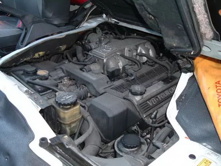 丰田大脚怪车 (便宜又好骑的复古车)