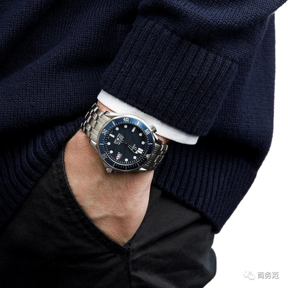 十万左右职场男表,年收入50万带什么男表