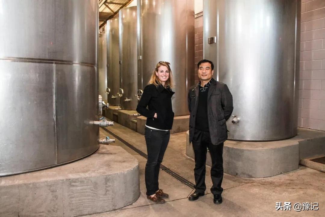 民权不能办房产证的小区,民权不让骑三轮车四轮车了吗