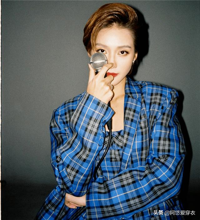 2018年流行的中年妈妈短发发型,中年女士头发少剪哪种短发好看