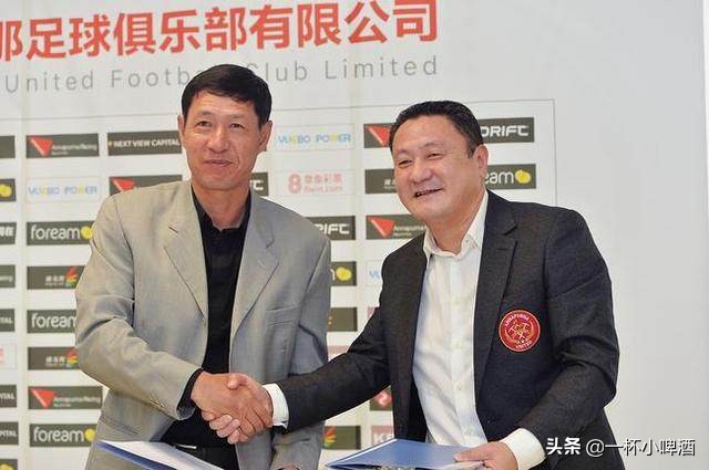 专业足球场转播效果,专业足球场观赛