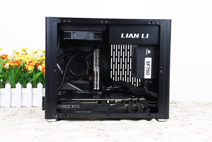 2019年最强小钢炮华硕ROG信仰充值装机方案