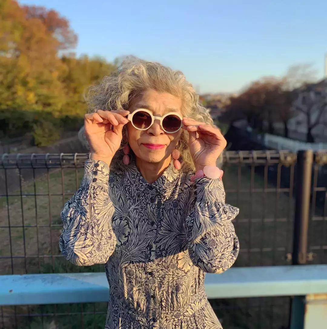 腰臀腹肌马甲线,40岁的腹肌马甲线