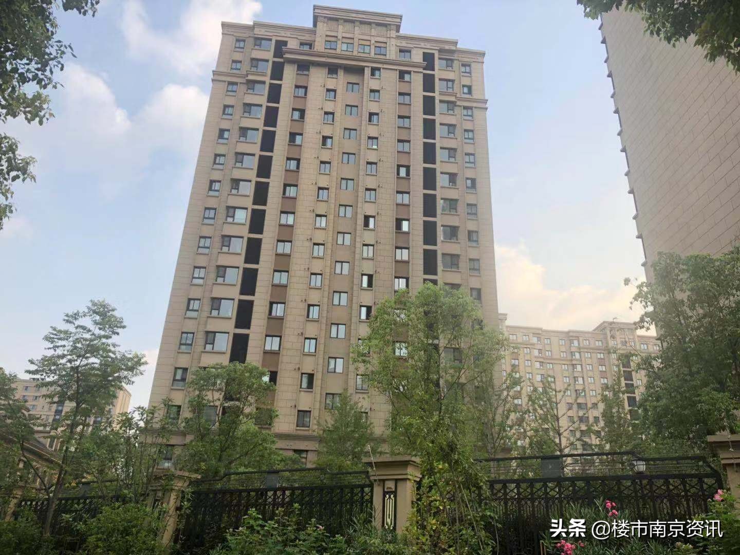 传华新城4.9万/㎡要开盘?华新丽华内部人士:工作重心不在住宅