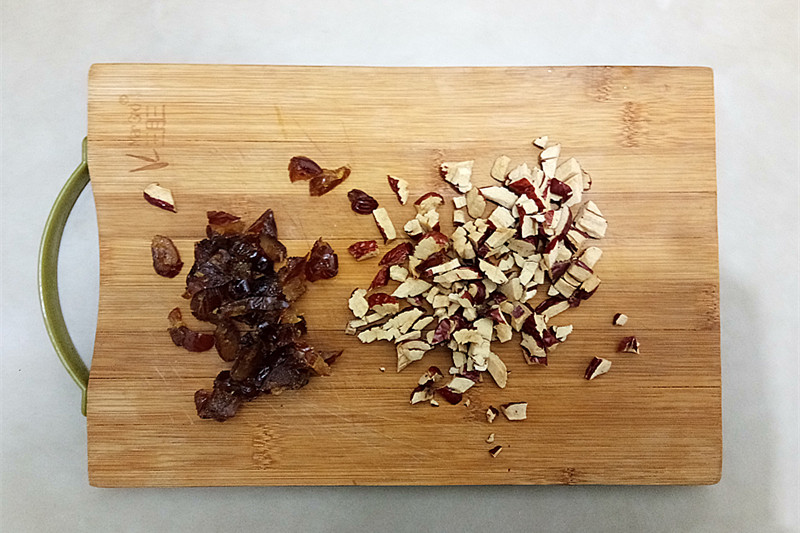 竹筒粽子怎么才软糯,竹筒粽子怎样做才能软糯香甜