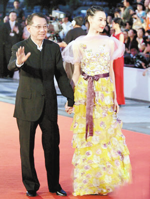 娱乐圈一哥杨受成,杨受成娱乐帝国