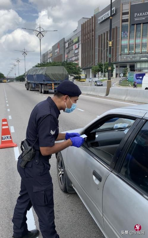 行管令加上狮城客来不了新山年货市场陷严冬