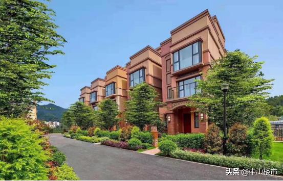 低密舒适人居,低密品质人文大城