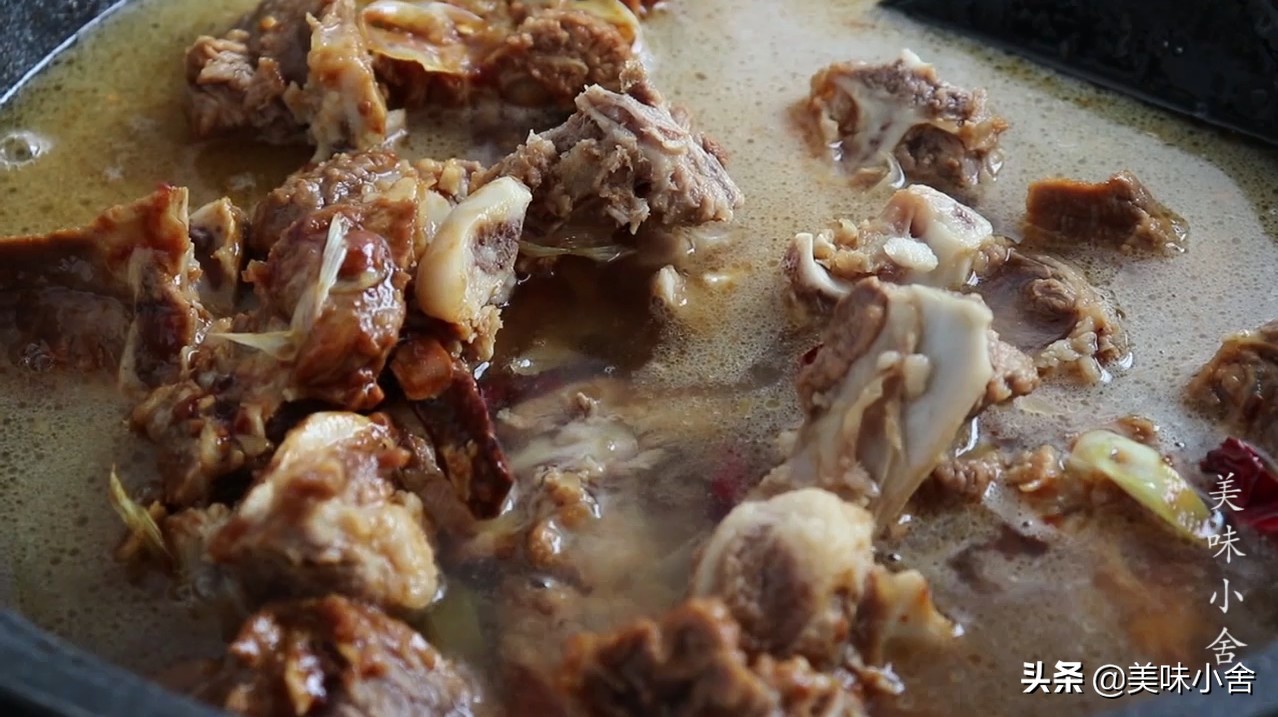 教你大骨头最好吃的做法,大骨头怎么做吃了不会胖