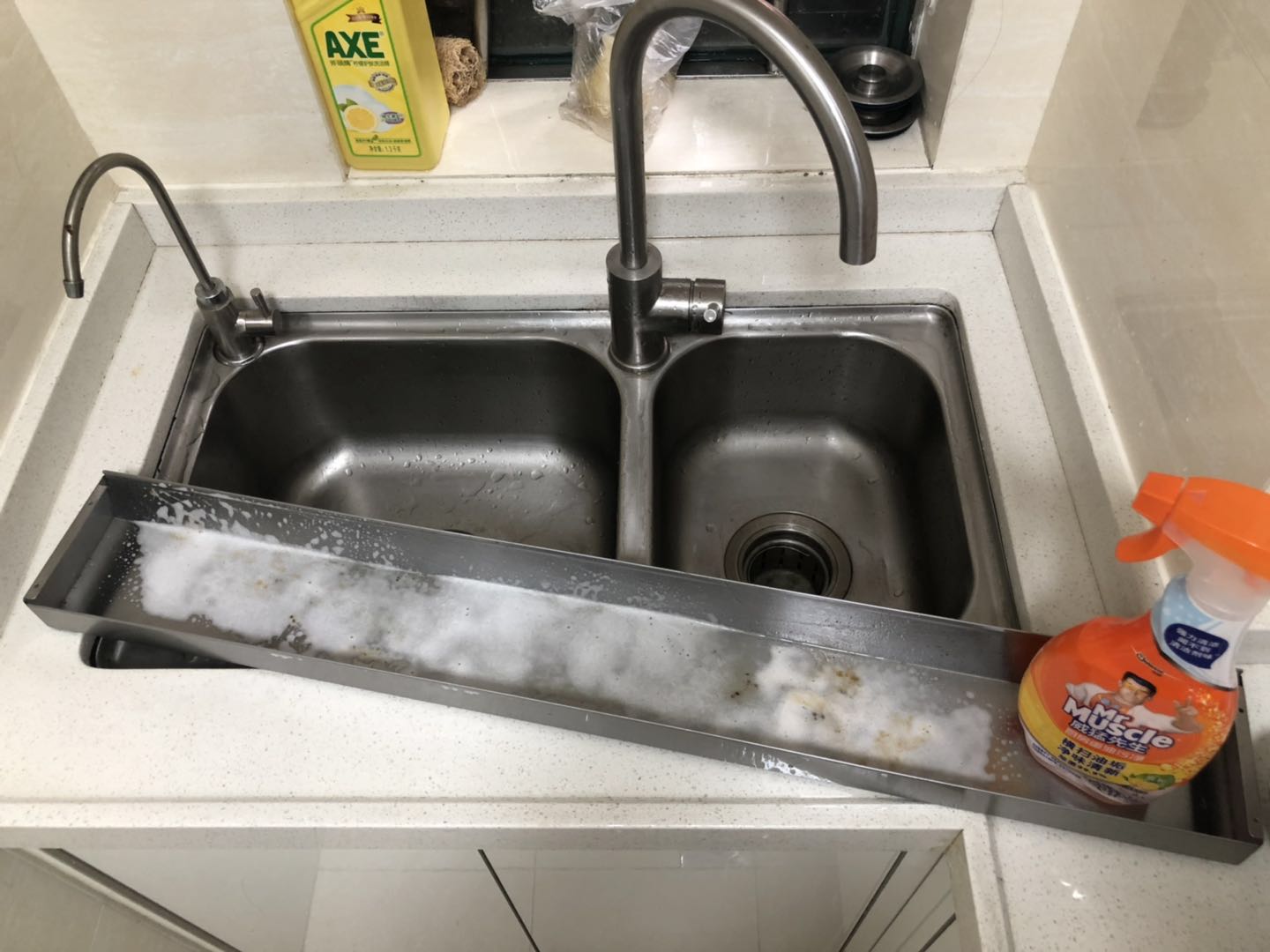 油烟机怎么清洗油网,油烟机怎么清洗不伤漆面