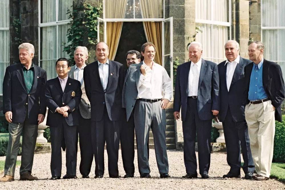 俄罗斯领土在亚洲为什么属于欧洲,俄罗斯欧洲面积大还是亚洲面积大