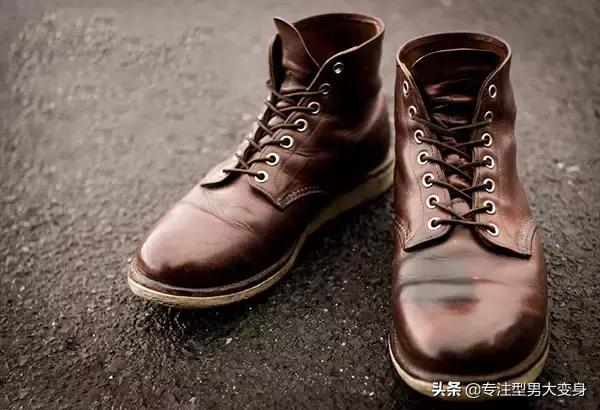 男人变成熟的条件,男人怎么可能少得了一双高端男靴