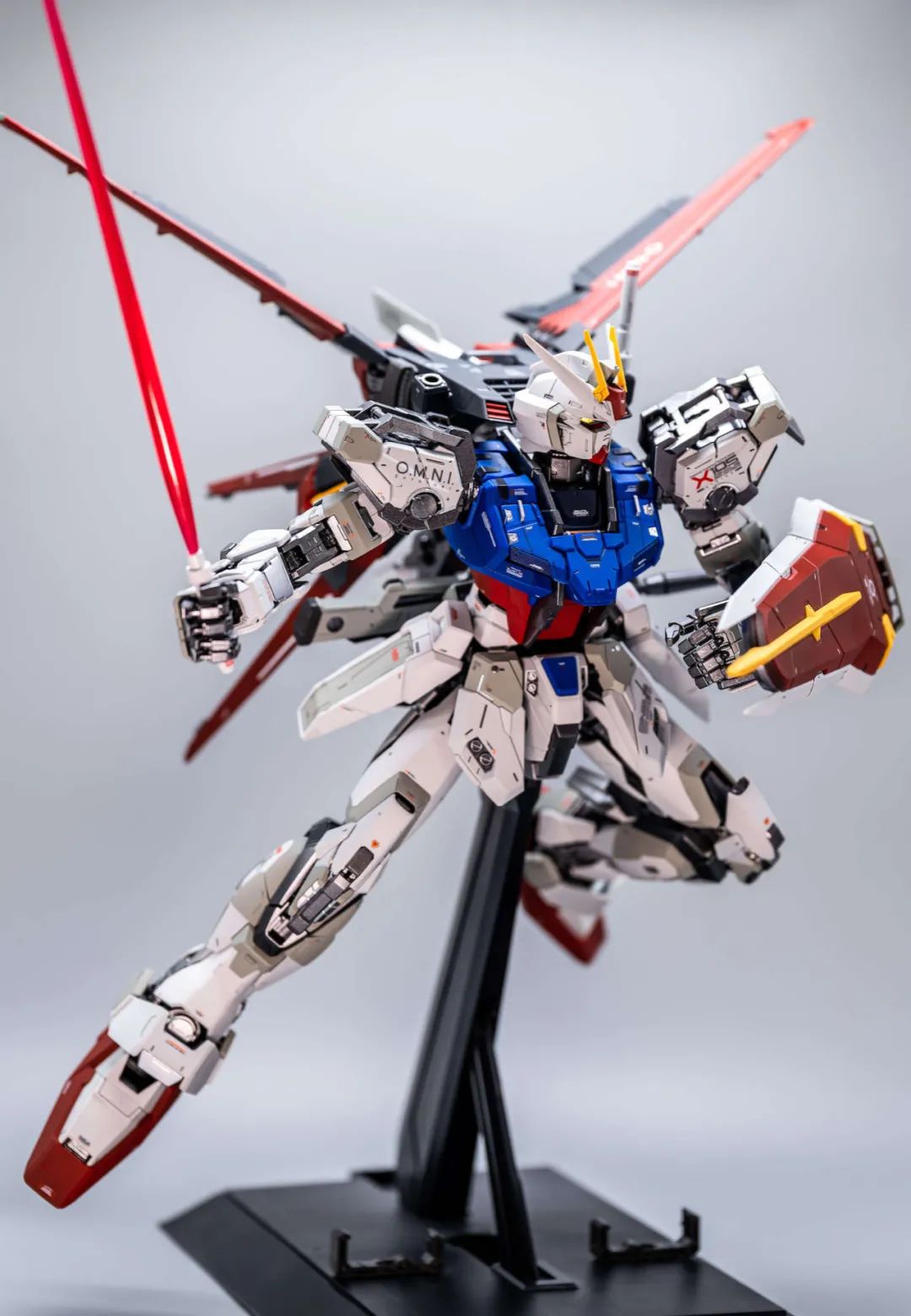 pg强袭高达头部拼装,pg强袭自由拼装过程