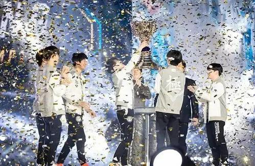 edg夺冠立flag实现的视频,从edg走出的选手都是冠军