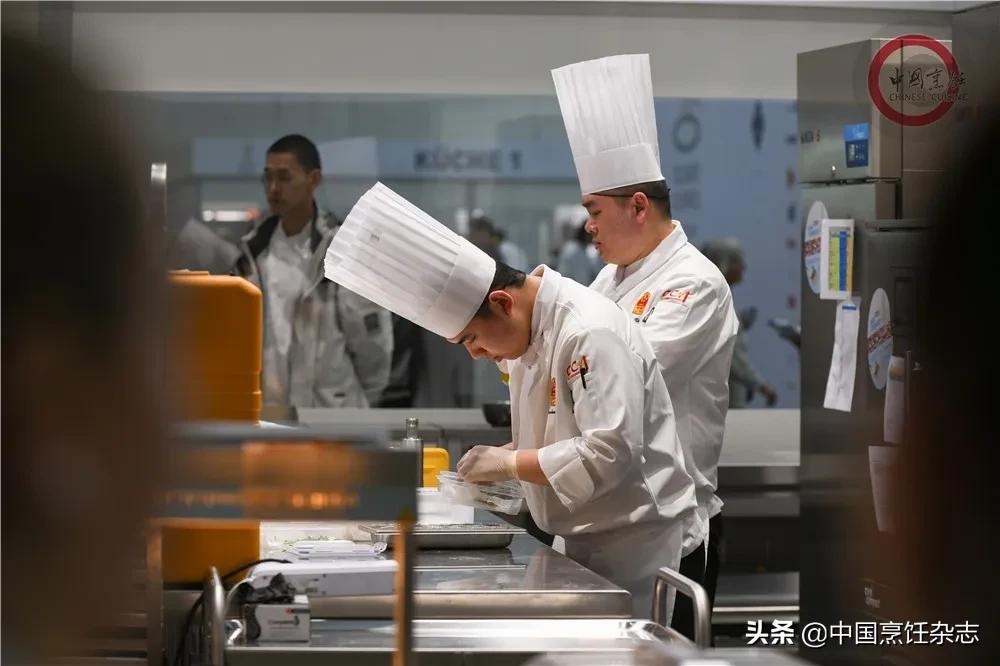 冲奥背后的故事|两支队伍是怎样炼成的