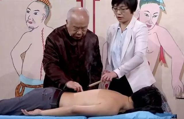 针灸名医治脾胃,各种病的针灸特效穴