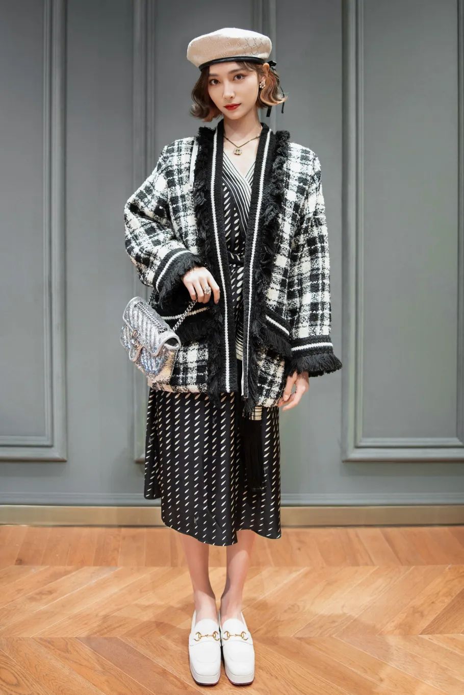 休闲潮流小白鞋皮鞋搭配,秋季牛皮小白鞋舒服百搭又洋气