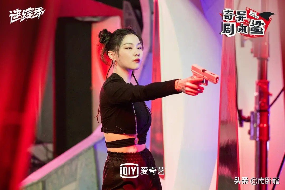 奇异剧本鲨与萌探探案有什么区别,奇异剧本鲨和萌探是不是抄袭明侦