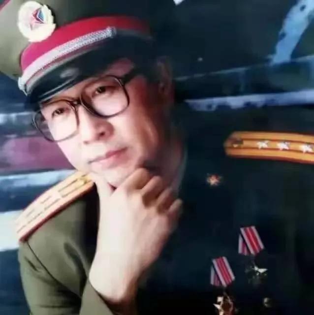 罗援将军:独有英雄驱虎豹更无豪杰怕熊罴,“新兴里战斗模范连”