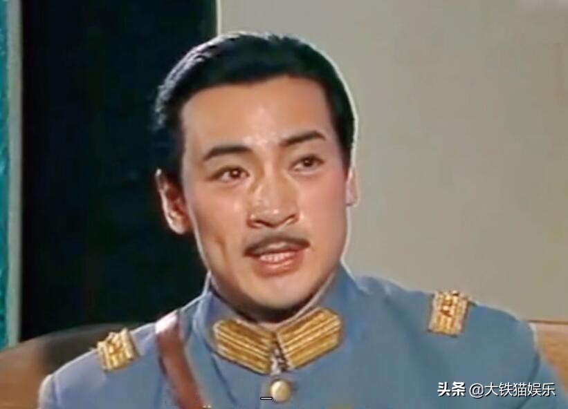 有酒窝的“大叔”只服这4位,不仅笑起来甜,辨识度高,还特耐老