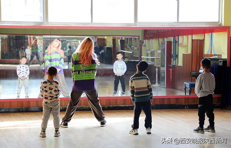 让童年留下美好印记，临潼雨洋艺术培训学校携手咖忙星艺代为孩子缔造童星梦