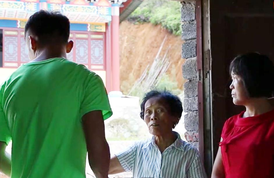 91岁老奶奶打造一座千年瓷宫,80岁老人打造千年瓷宫在哪