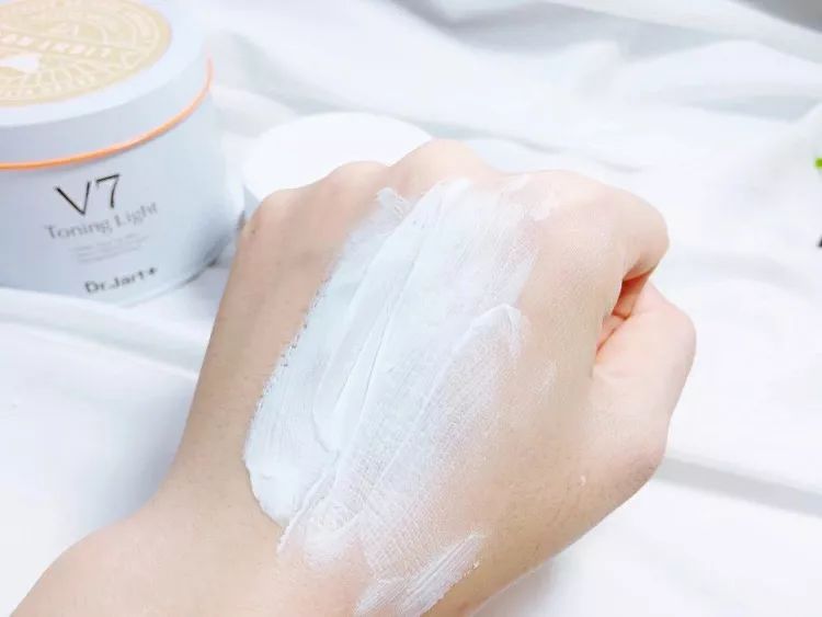 十大公认好用便宜的美白素颜霜,美白效果超好的素颜霜