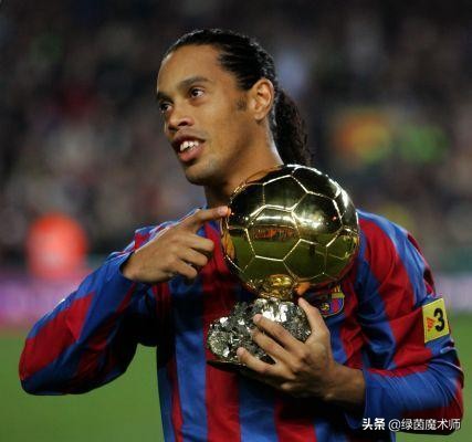 足球精灵罗纳尔迪尼奥精彩视频,追忆巨星2免费观看