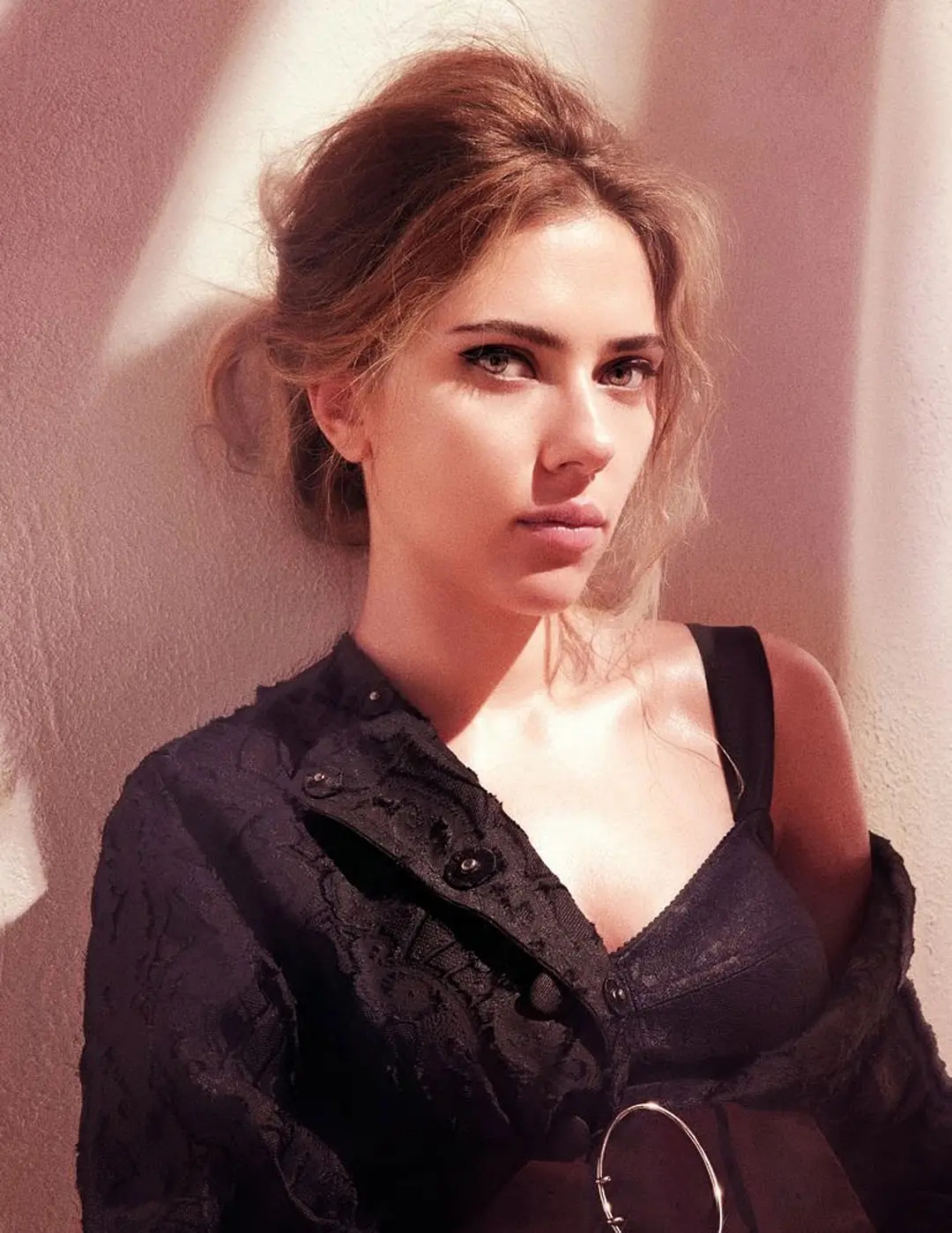 《她》中西奥多和AI的恋爱，让我们意识到了沟通在爱情中的重要性