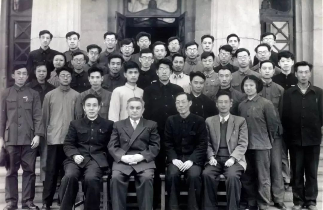 85后香港博士，为重庆人修了一座桥，上万村民请神仙加持