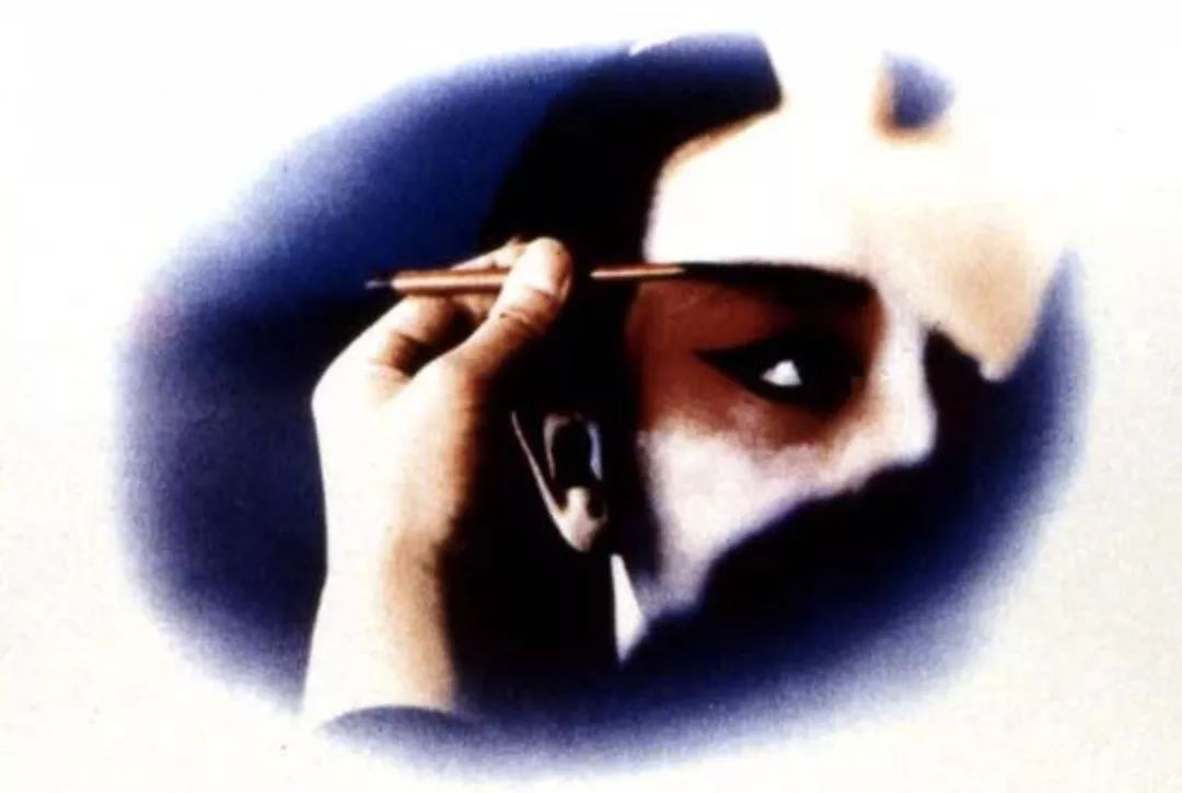 麦当娜锥形内衣,范冰冰麦当娜