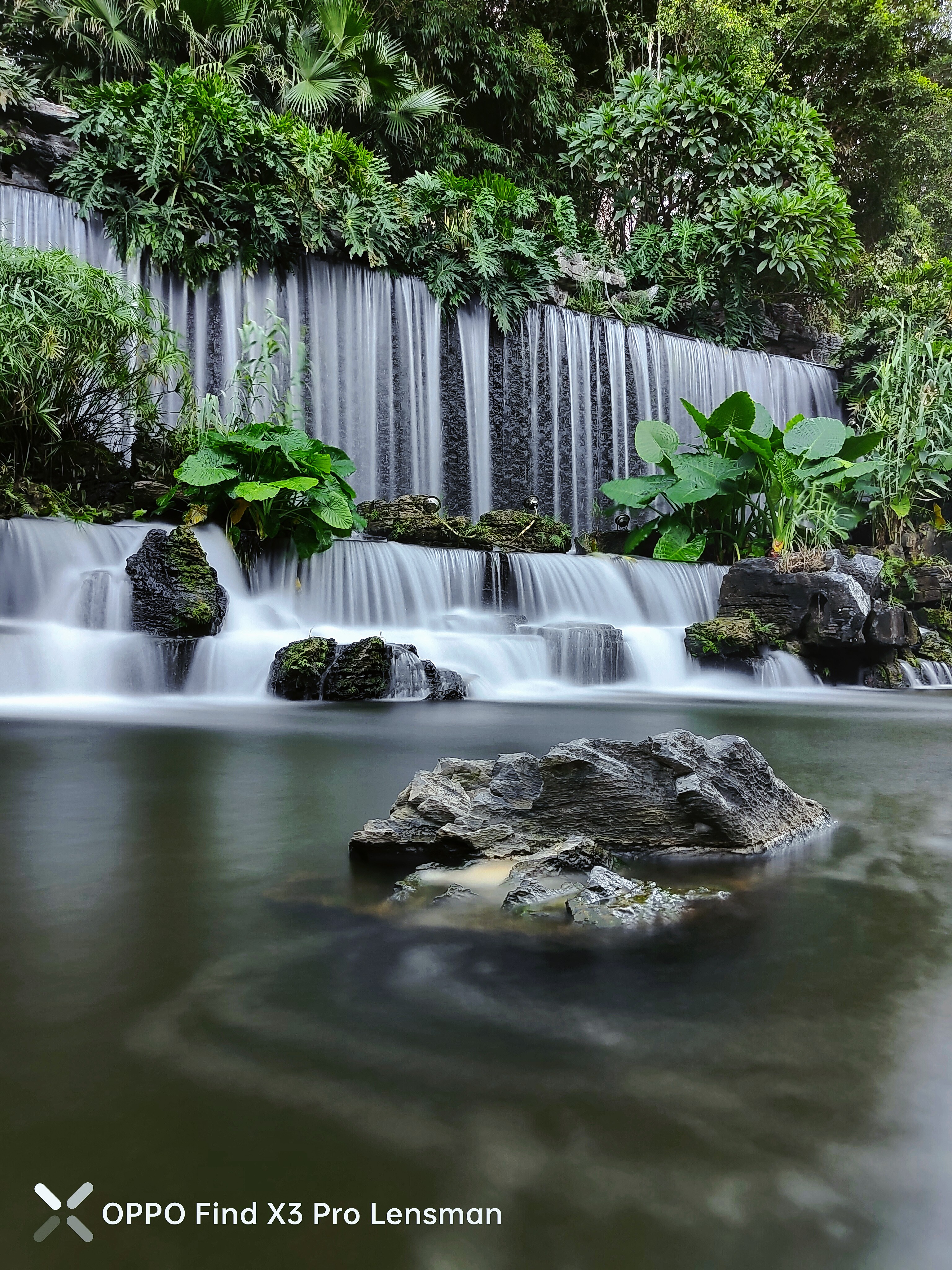 黄牛高价买手机,黄牛加价卖iphone15pro