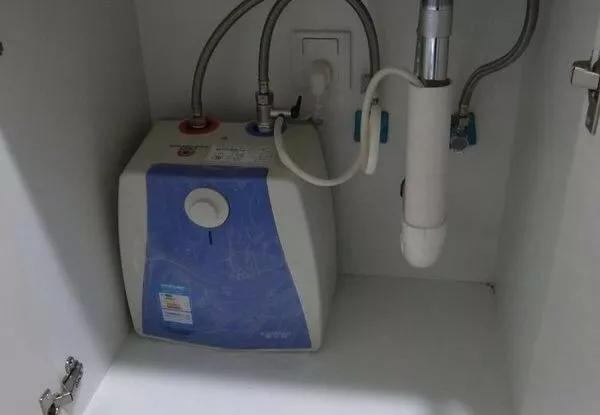 目前热水器哪一种最省钱最好用,选对一台好用热水器有多重要