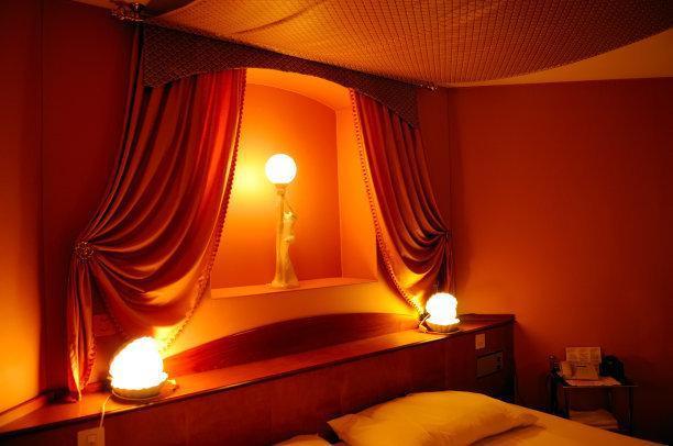 第一次入住酒店该注意什么,入住酒店小常识