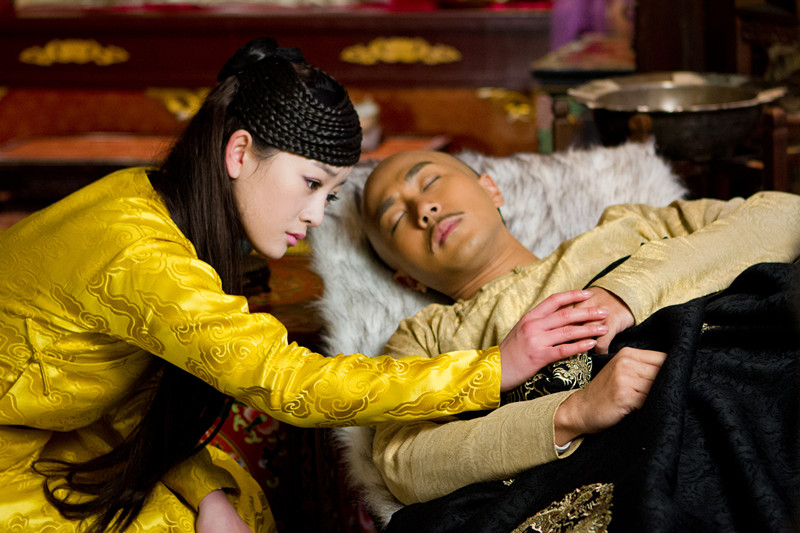 皇太极死后孝庄怎么死的,孝庄死后皇太极怎么处理的