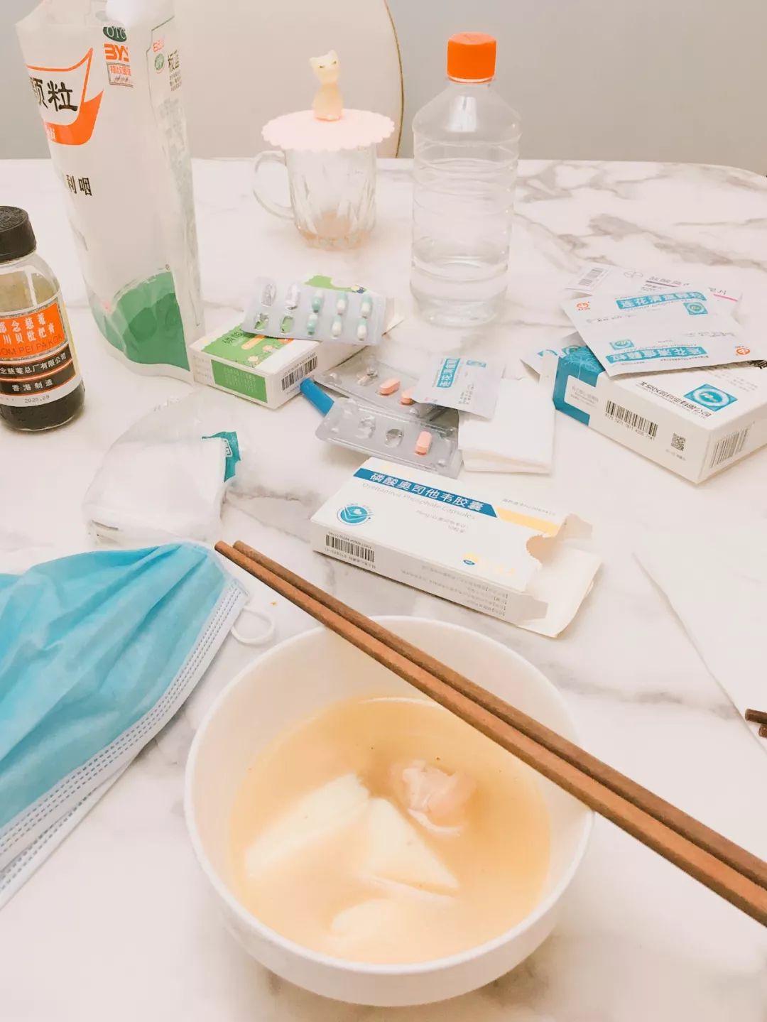 武汉24岁女孩抗肺炎经历,武汉女孩生病