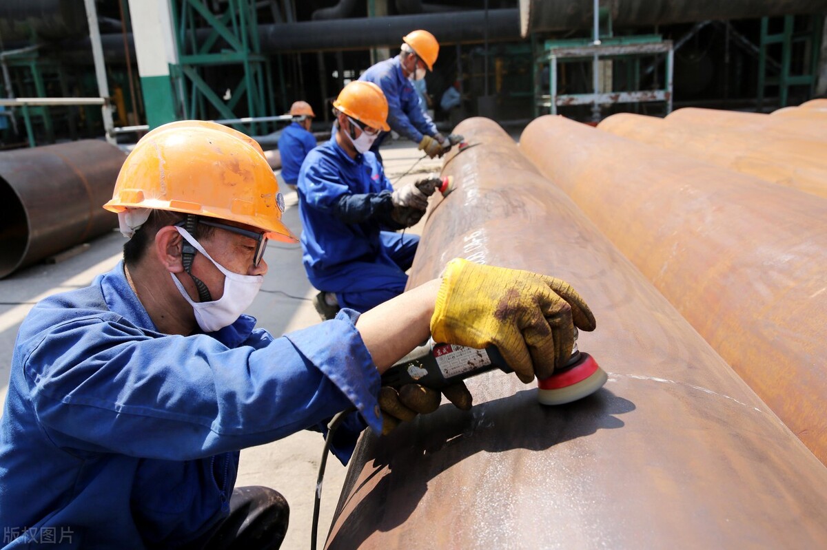 生锈的钢筋在混凝土里还会生锈吗,钢筋生锈在混凝土里还继续生锈吗