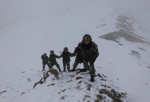 100张中国海防巡逻图,看哭了盘点中国军人的戳泪瞬间